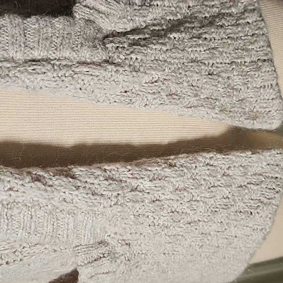 Cozy Women's Cardigan Open  Collar Sweater - Cream. Size med.cotton/,mohair - Picture 5 of 9